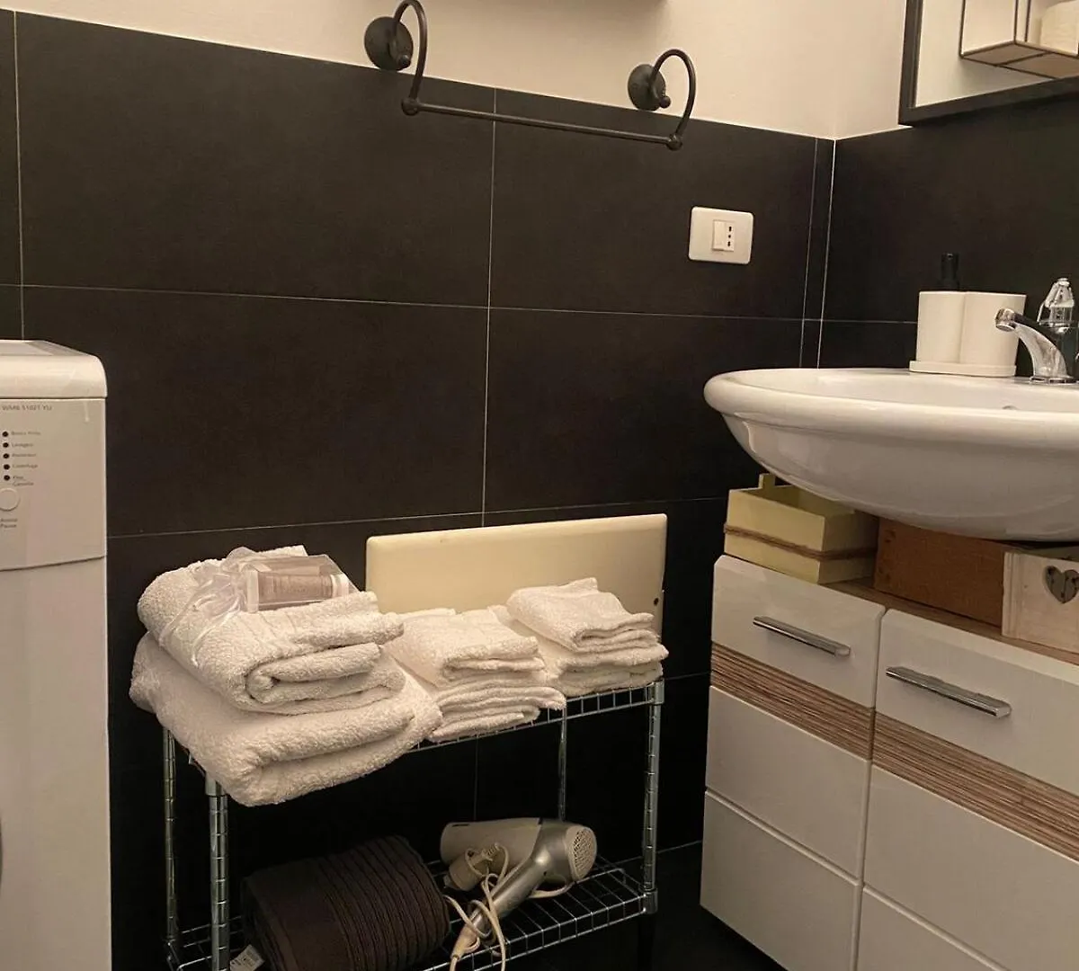 Cate Home Historic Center Palermo Appartamento